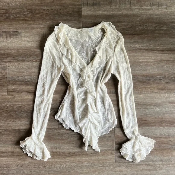 Newport News Cream Lace Ruffle Blouse - Picture 1 of 8